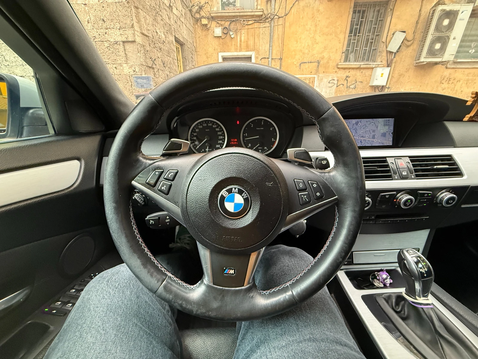 BMW 530, снимка 8 - Автомобили и джипове - 54407145