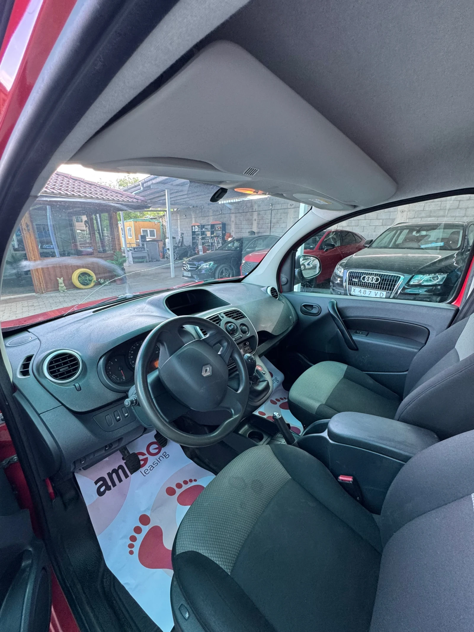 Renault Kangoo 1.5 DCi, снимка 10 - Автомобили и джипове - 54566854