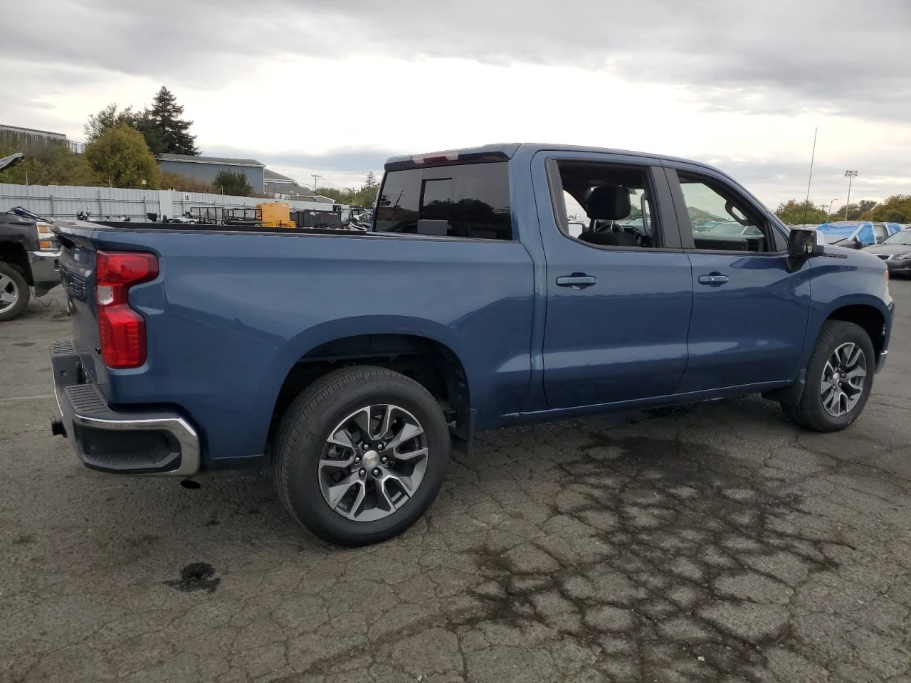 Chevrolet Silverado 5.3l, снимка 3 - Автомобили и джипове - 54726458