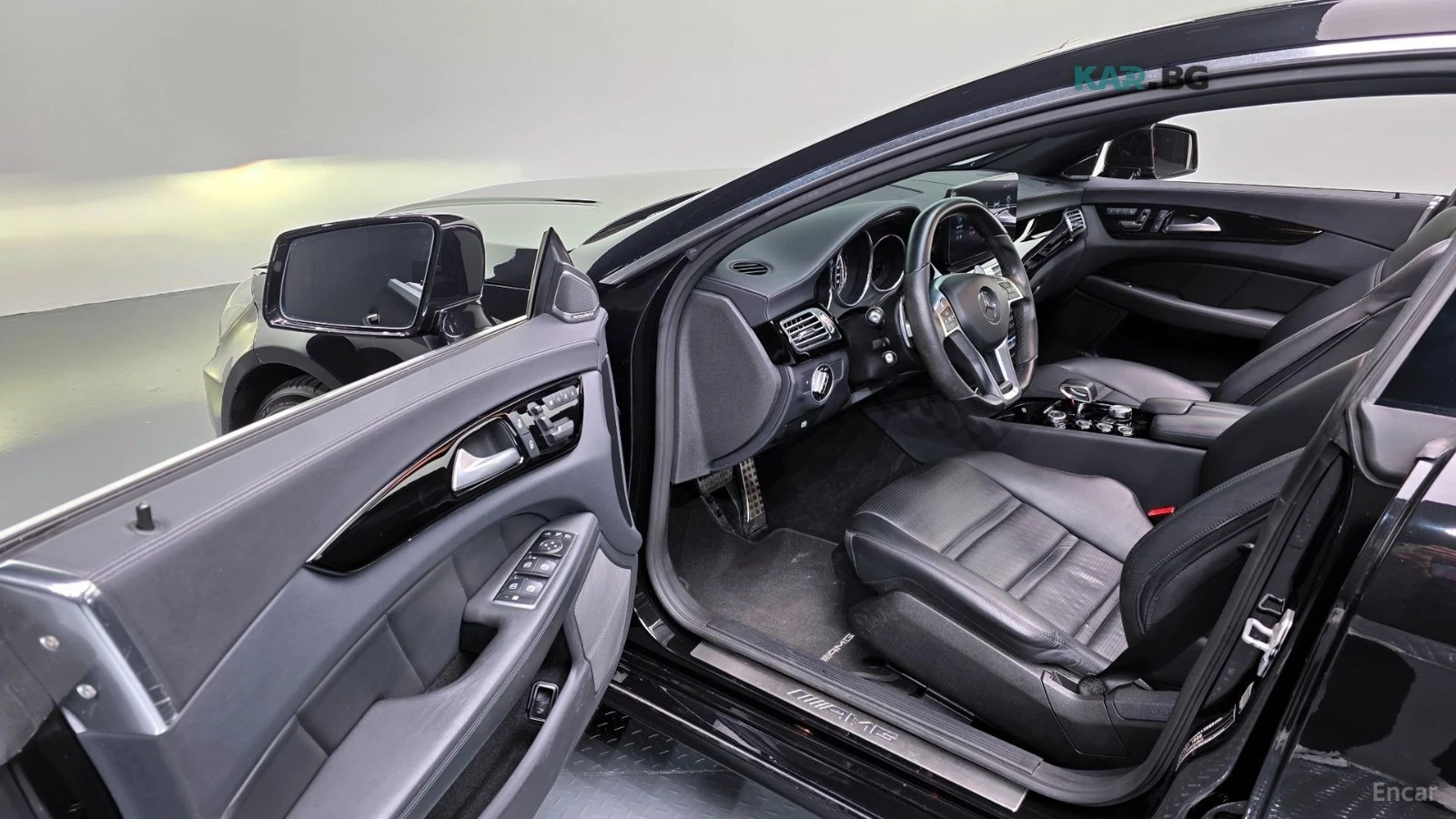 Mercedes-Benz CLS 63 AMG 4MATIC* ПОДГРЕВ* ОБДУХВАНЕ* HARMAN* KARDON* КАМЕРА, снимка 8 - Автомобили и джипове - 54831578