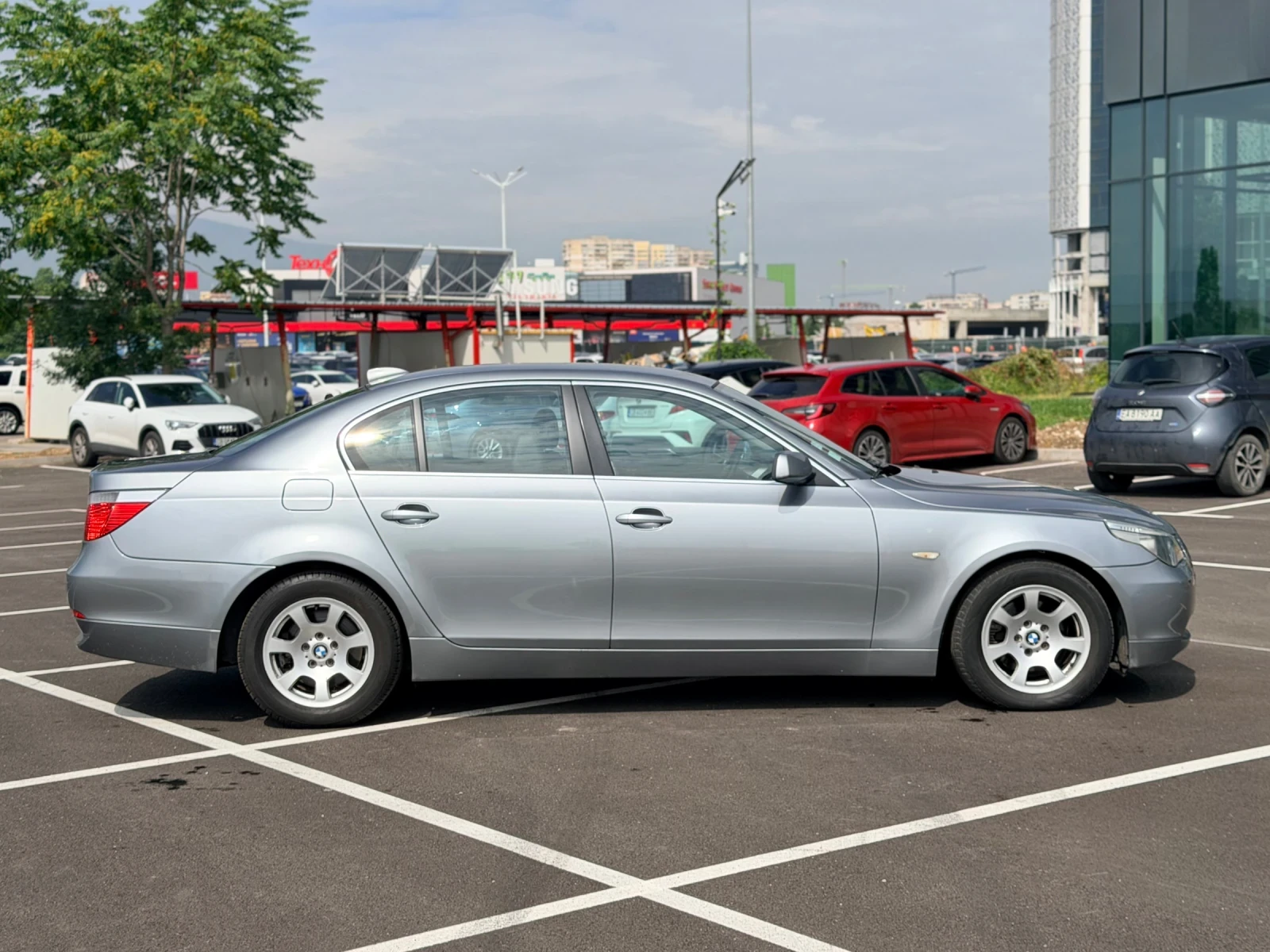BMW 530 D-Лизинг първа вноска 1900 евро , снимка 5 - Автомобили и джипове - 55129437