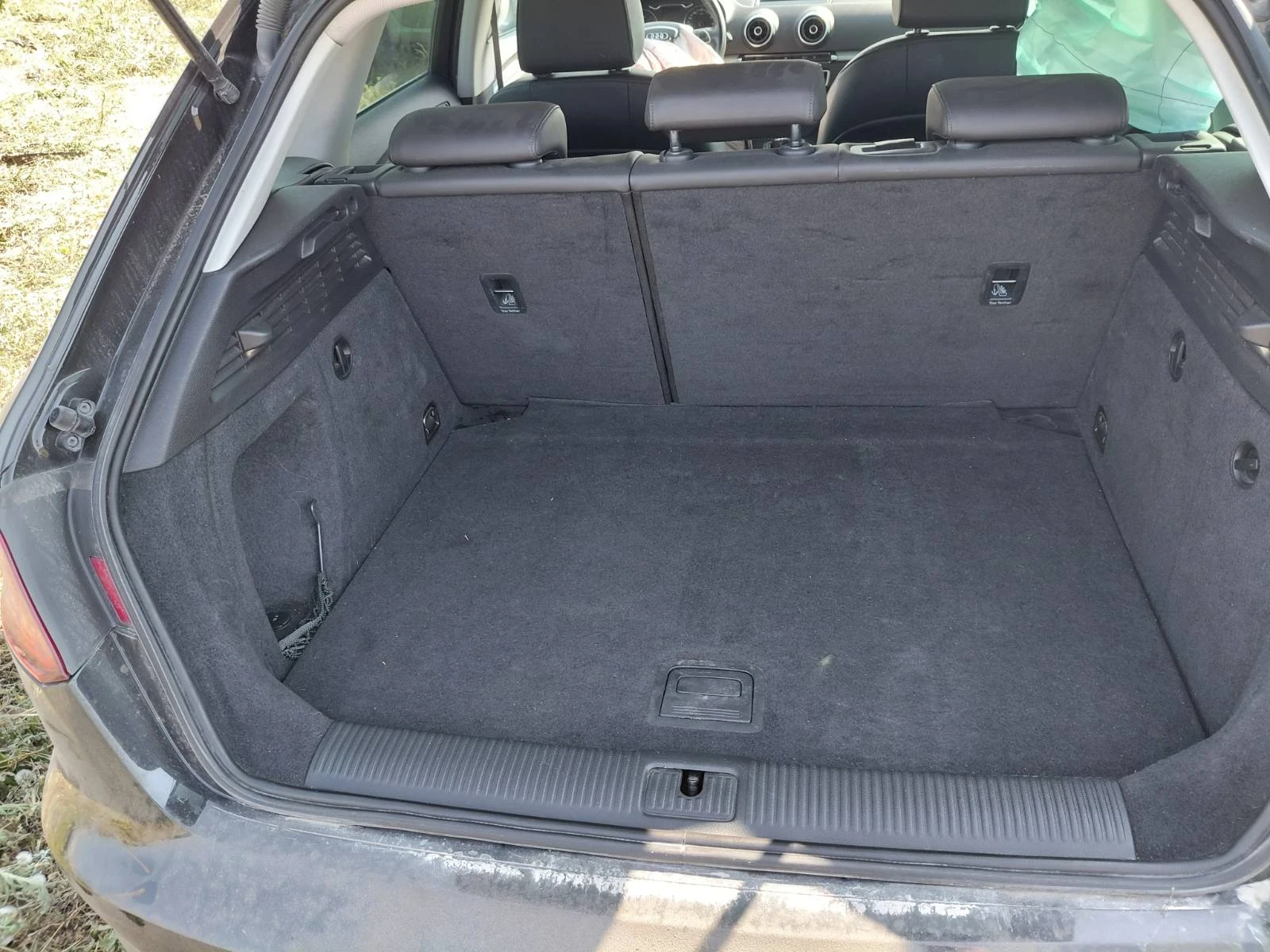 Audi A3 1.6TDI тип мотор  CLH, снимка 15 - Автомобили и джипове - 55585838