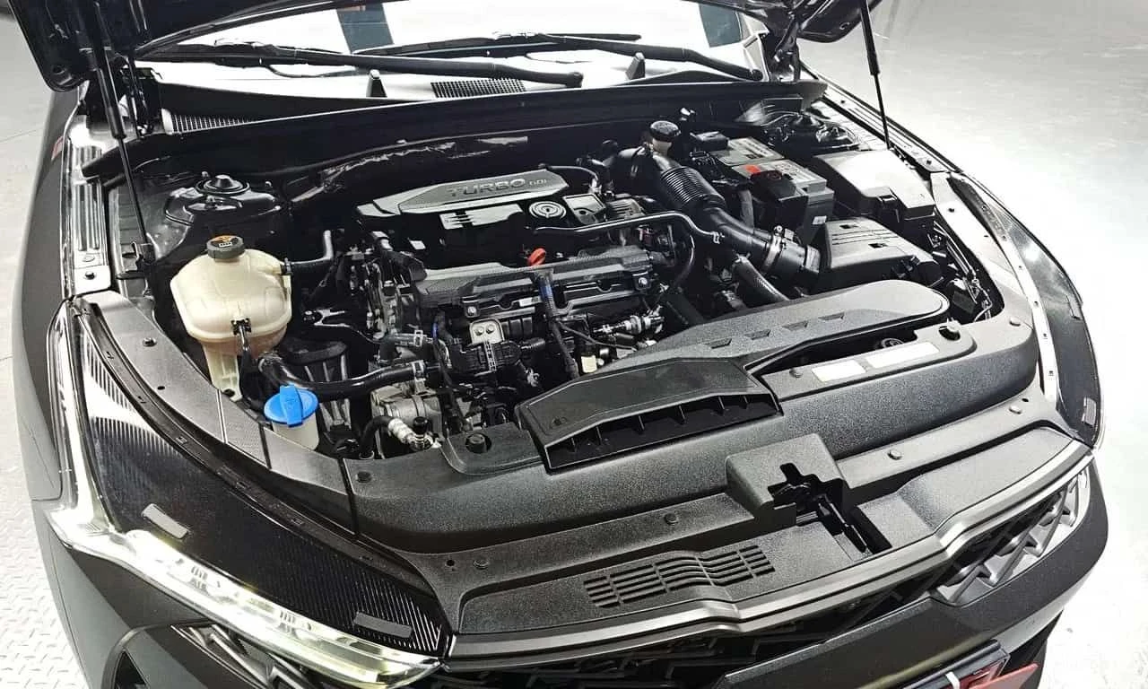 Kia K5 * 1.6 Turbo * ЦЕНА ДО БГ, снимка 16 - Автомобили и джипове - 55630082
