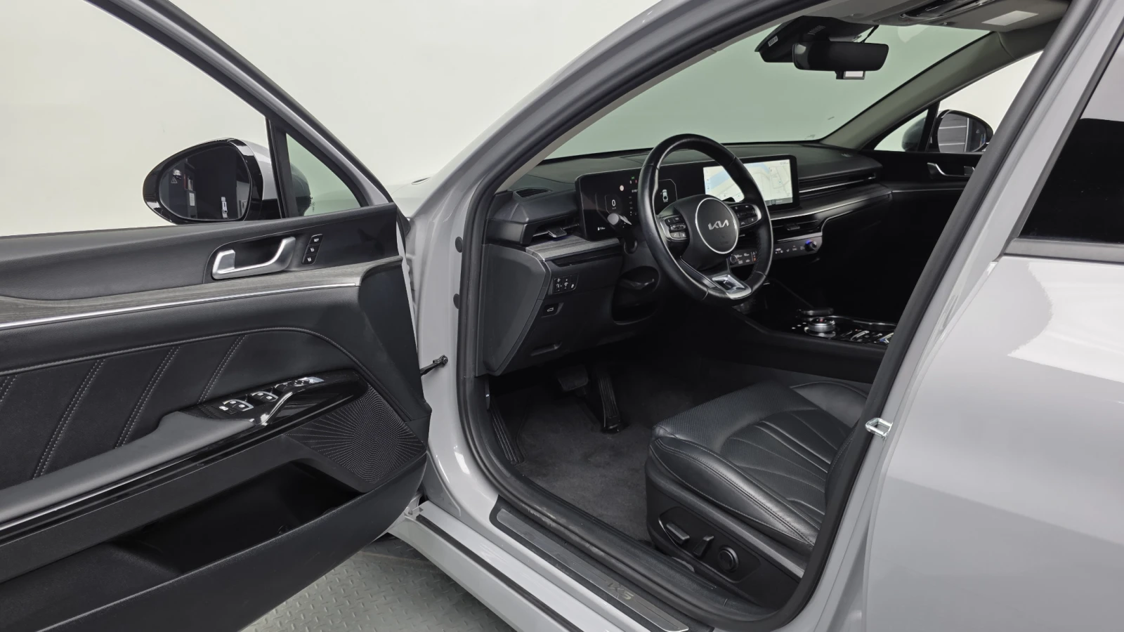 Kia K5 2.0 LPI Signature autogeorge.com, снимка 8 - Автомобили и джипове - 55704527
