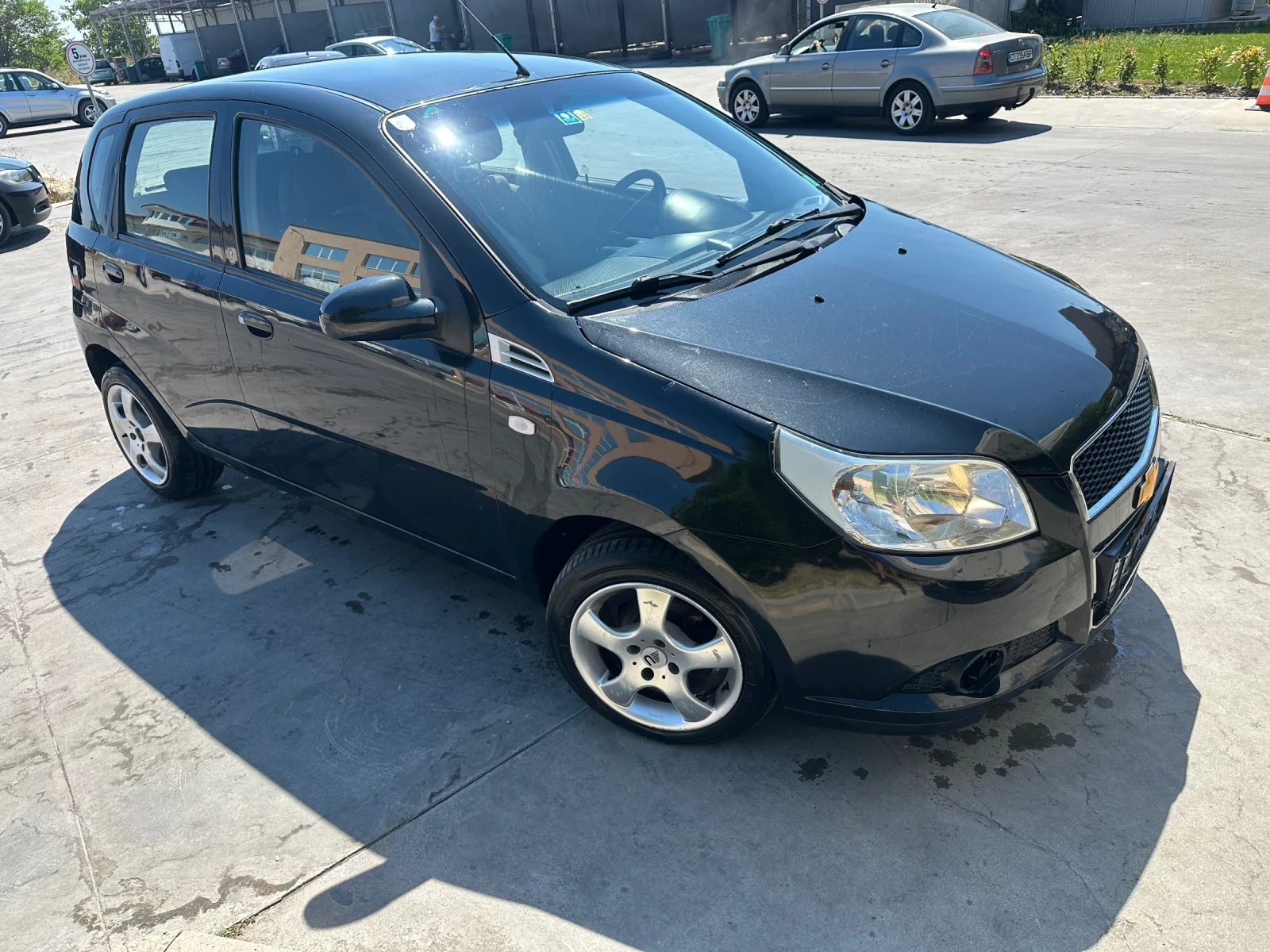 Chevrolet Aveo, снимка 2 - Автомобили и джипове - 55752081