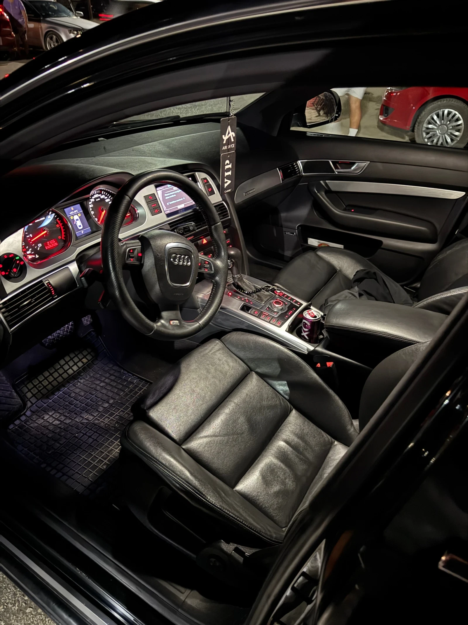 Audi A6 239 hp Facelift 3xSline Bose navi ambient light, снимка 9 - Автомобили и джипове - 55781550