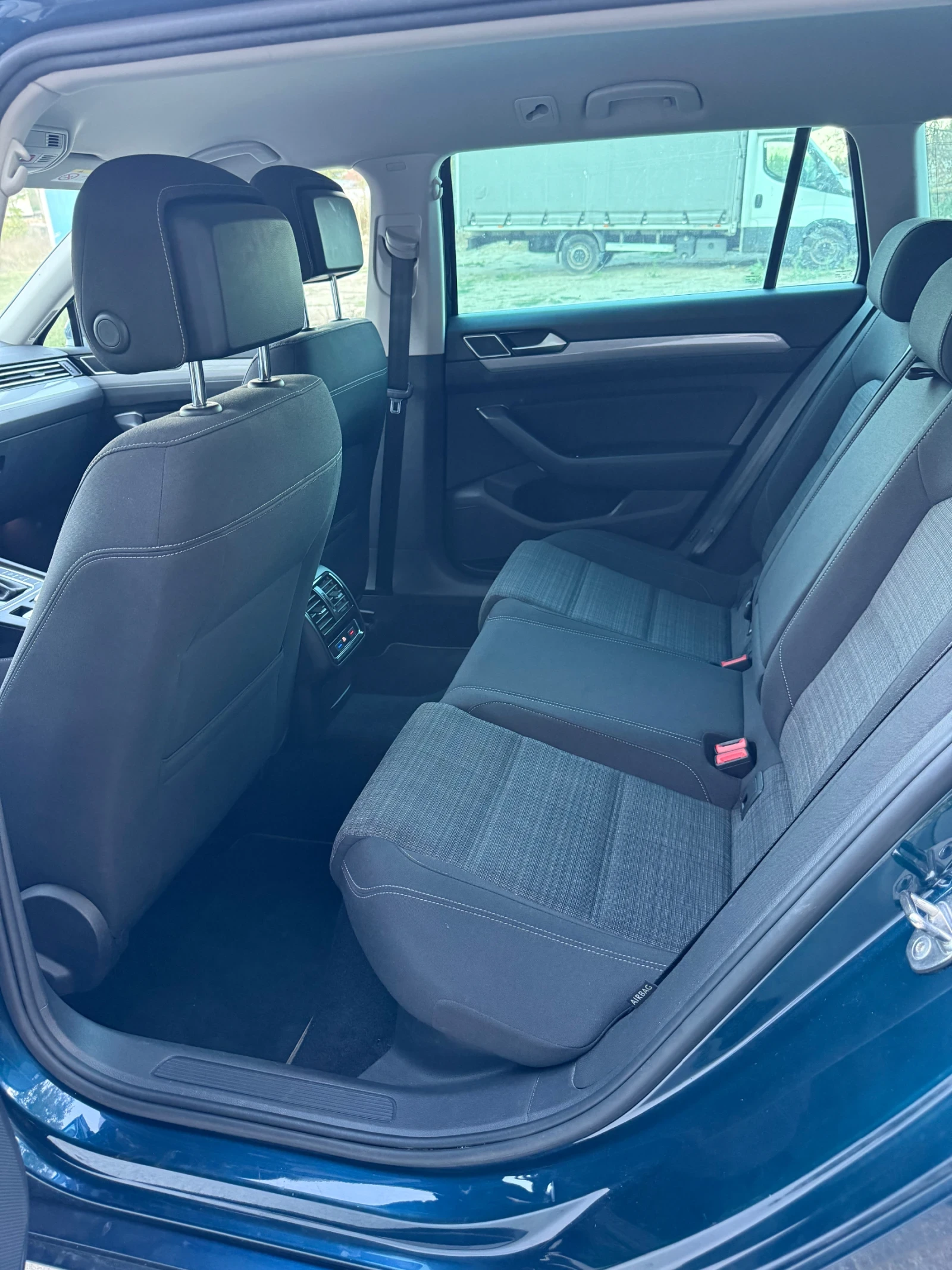 VW Passat Facelift/Digital/360, снимка 10 - Автомобили и джипове - 56229946