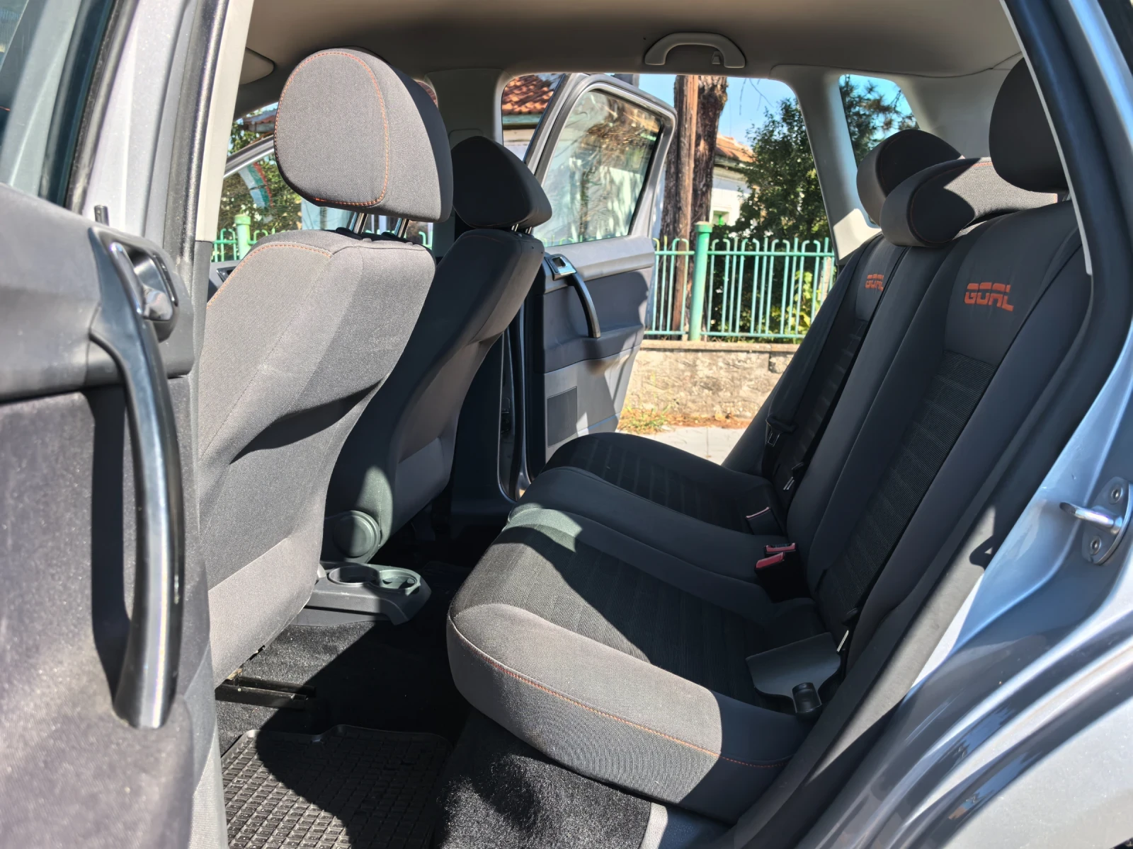 VW Polo 9N 1.4i, снимка 14 - Автомобили и джипове - 56324584