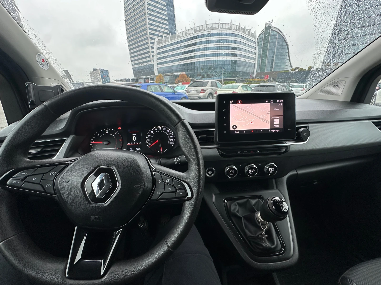 Renault Kangoo, снимка 11 - Автомобили и джипове - 56734719