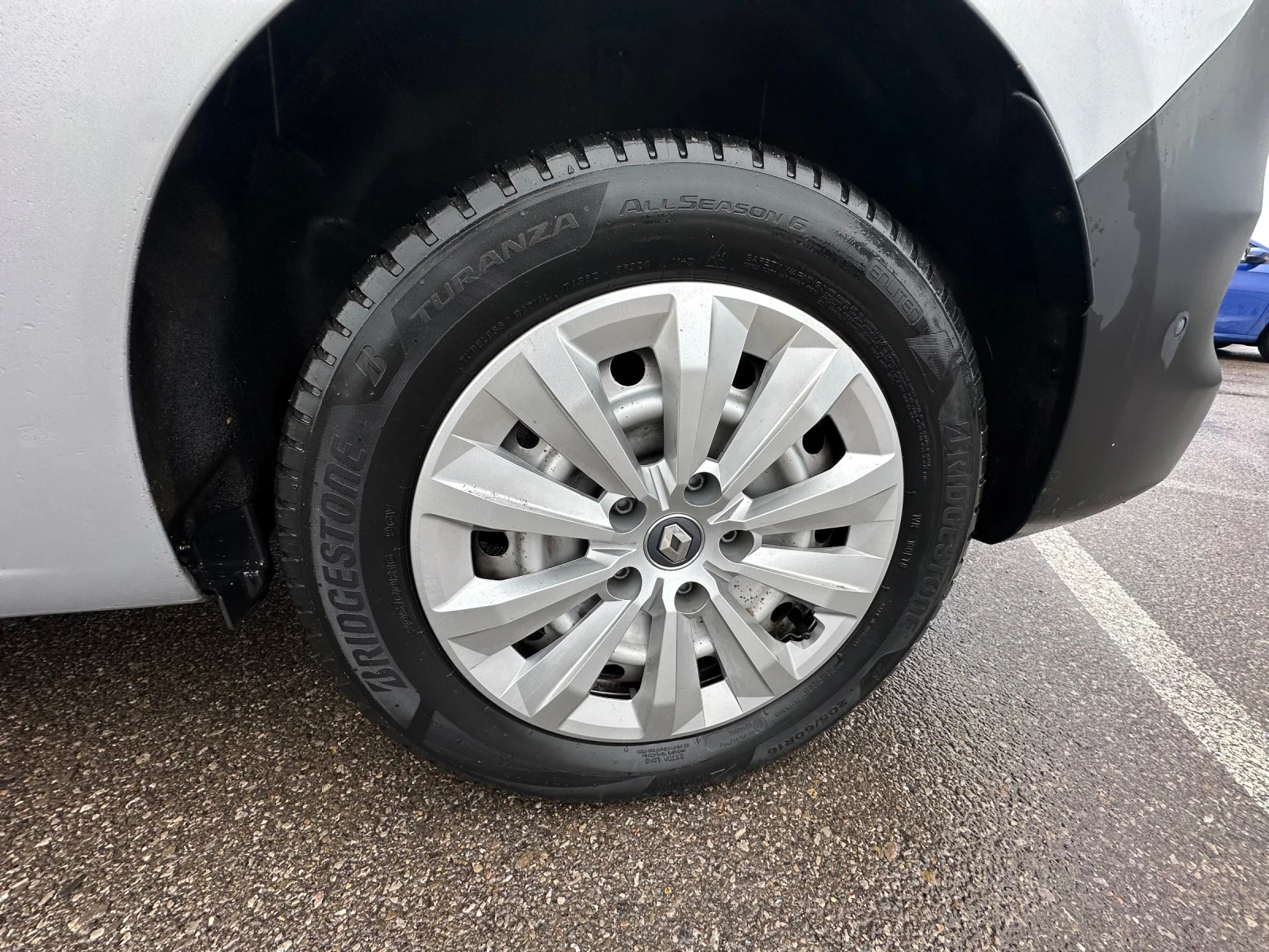 Renault Kangoo, снимка 12 - Автомобили и джипове - 56734719