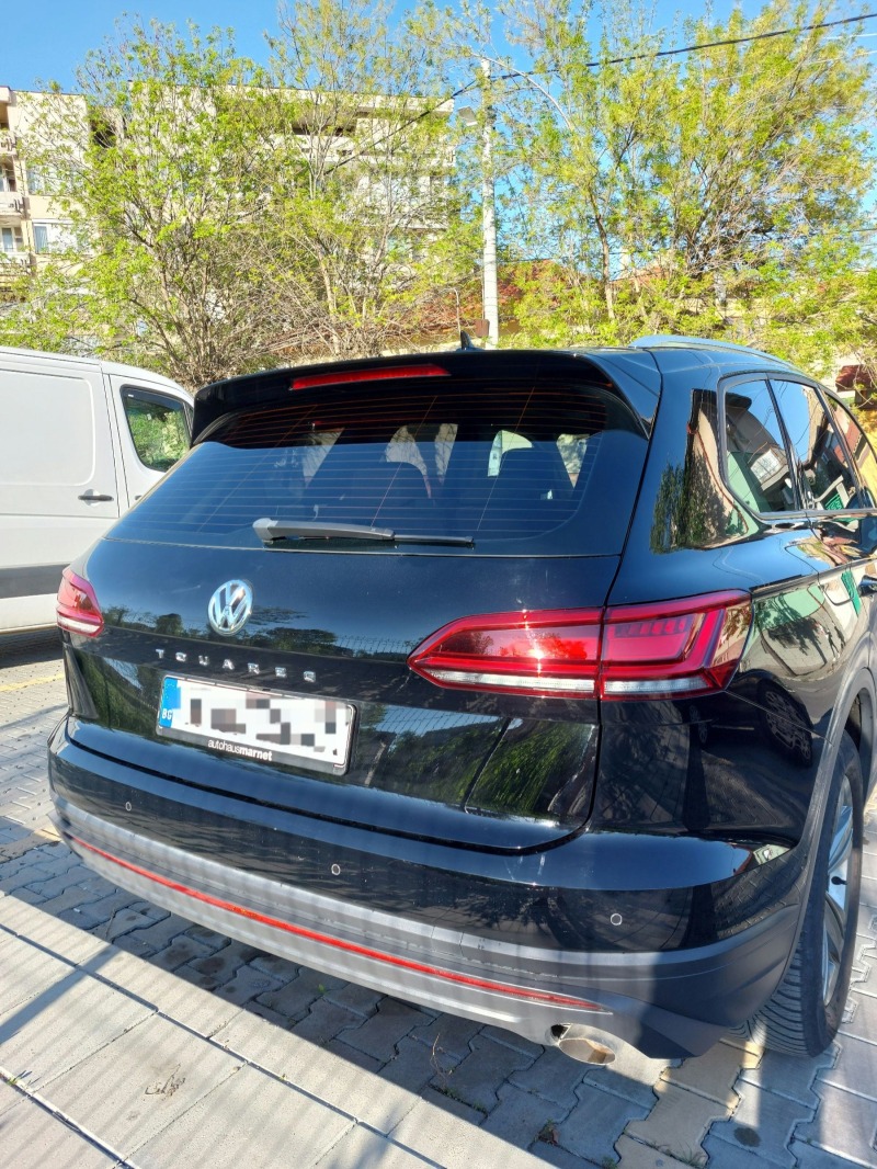 VW Touareg, снимка 2 - Автомобили и джипове - 45225569