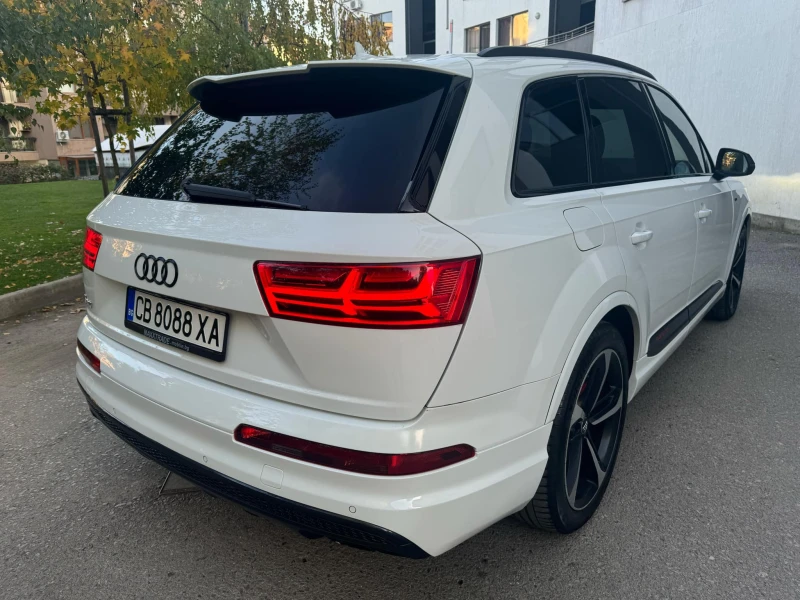 Audi SQ7, снимка 6 - Автомобили и джипове - 47719305