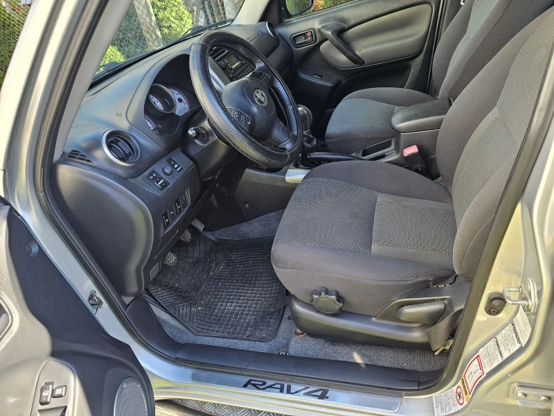 Toyota Rav4 2.0 16V D-4D, , снимка 15 - Автомобили и джипове - 52104491