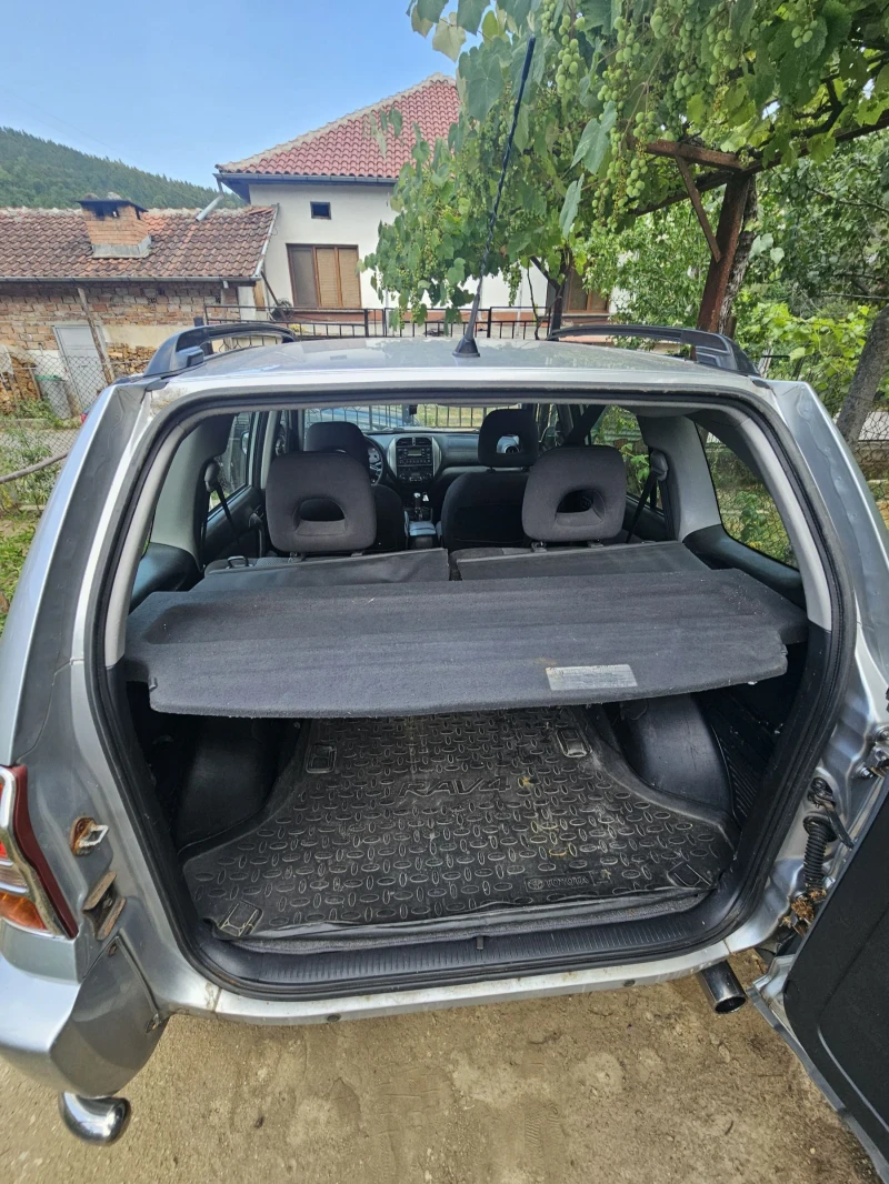 Toyota Rav4 2.0 16V D-4D, , снимка 16 - Автомобили и джипове - 52104491