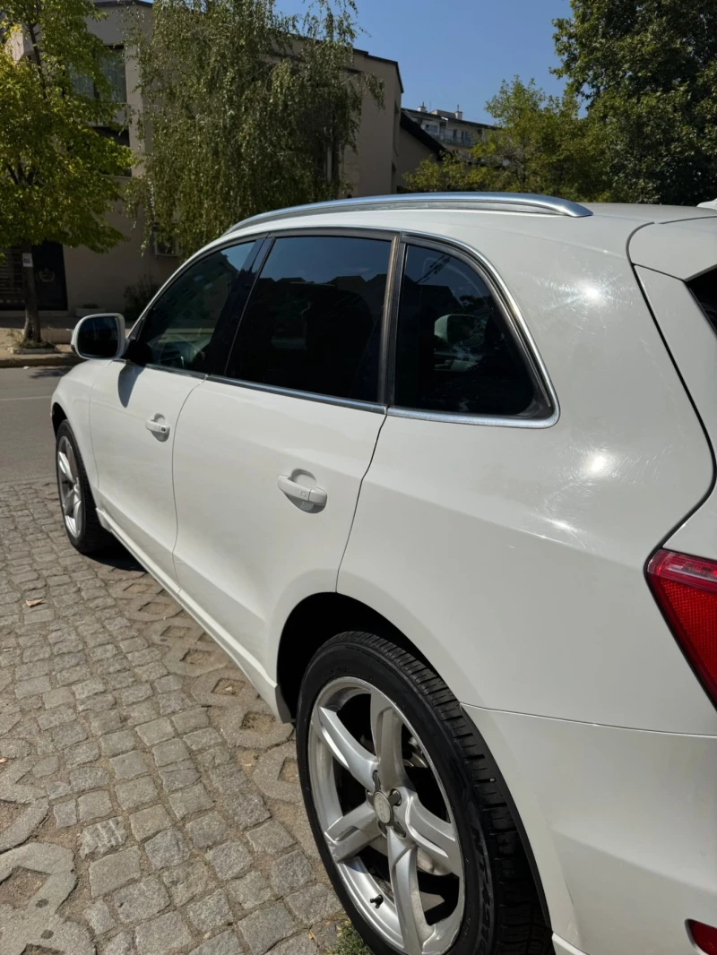 Audi Q5, снимка 2 - Автомобили и джипове - 51992327