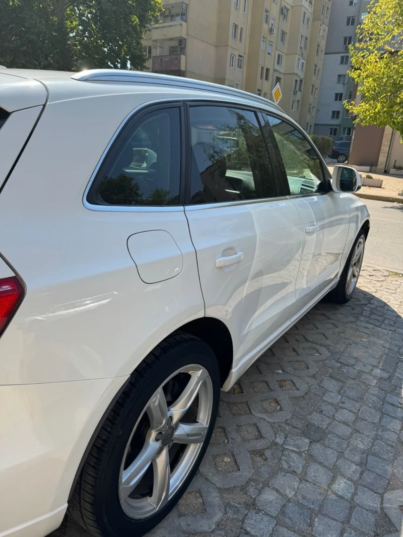 Audi Q5, снимка 3 - Автомобили и джипове - 51992327
