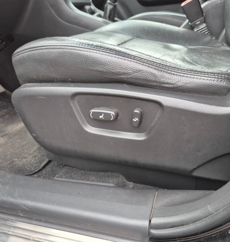 Chevrolet Captiva 2.0D 4X4 кожа Италия, снимка 6 - Автомобили и джипове - 52774189