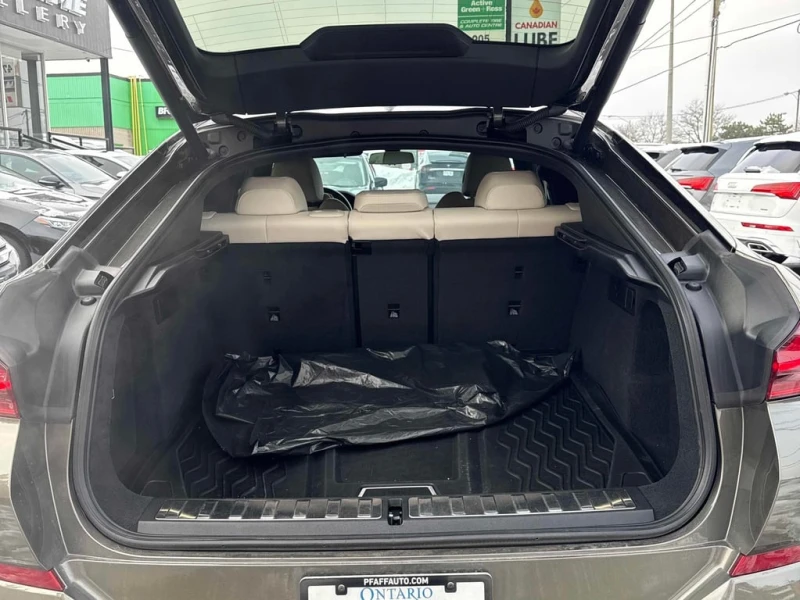 BMW X6 * xDrive40i * CARFAX * БЕЗ ПЪРВОНАЧАЛНА ВНОСКА, снимка 14 - Автомобили и джипове - 53203855