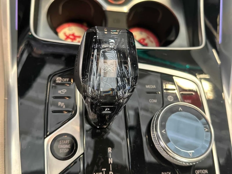 BMW X6 * xDrive40i * CARFAX * БЕЗ ПЪРВОНАЧАЛНА ВНОСКА, снимка 15 - Автомобили и джипове - 53203855