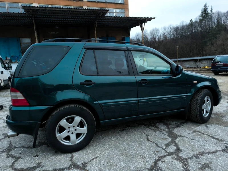 Mercedes-Benz ML 230 2.3 16v 150 кс, снимка 2 - Автомобили и джипове - 53329463