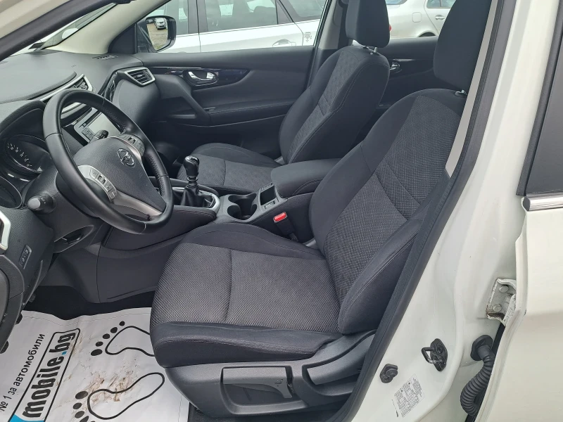 Nissan Qashqai 1.2i - 115 KS.navi kamera , снимка 8 - Автомобили и джипове - 53393670