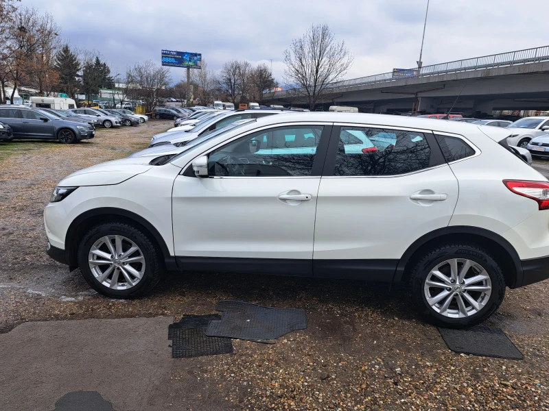 Nissan Qashqai 1.2i - 115 KS.navi kamera , снимка 3 - Автомобили и джипове - 53393670