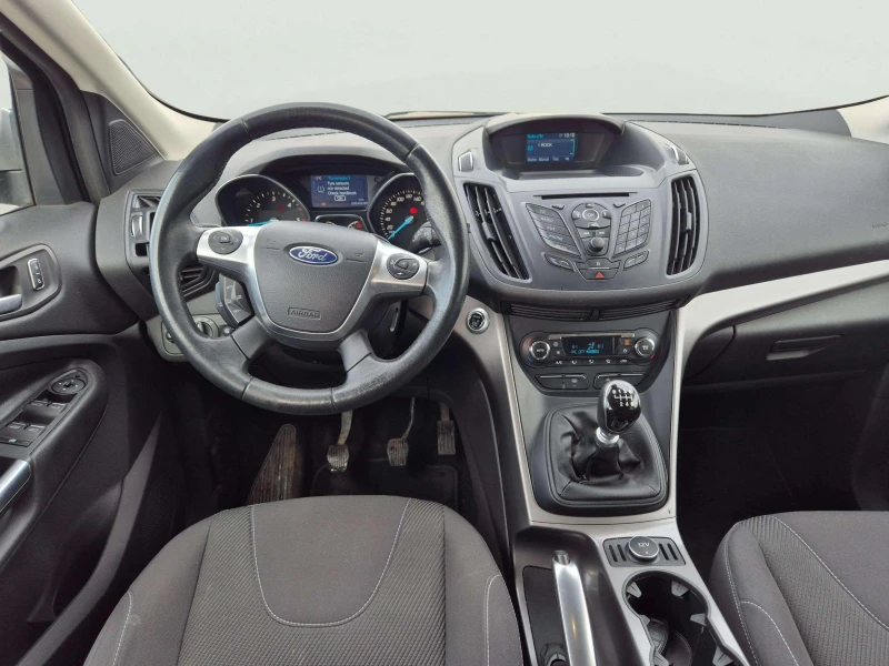 Ford Kuga 2.0 TDCi, снимка 11 - Автомобили и джипове - 53427454