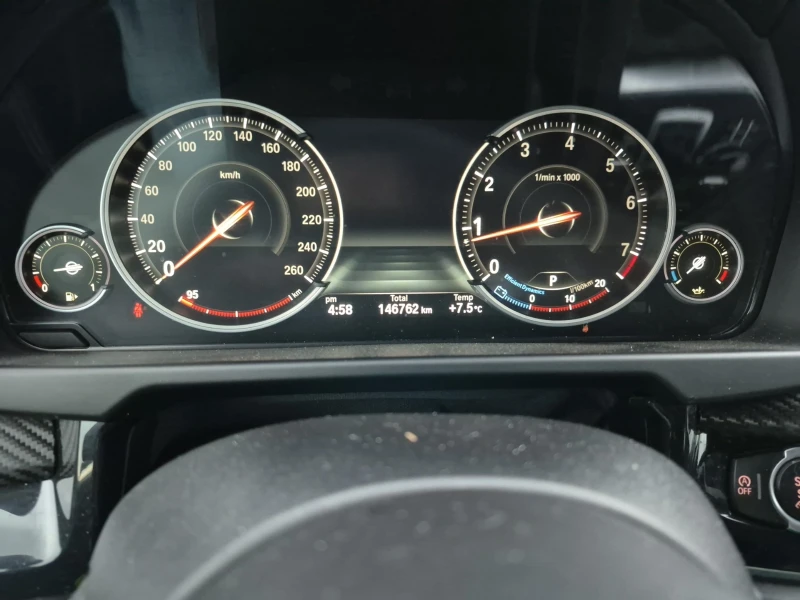 BMW X5 xDrive35i * M-Sport * Дигитално табло * CARFAX * , снимка 8 - Автомобили и джипове - 53514975