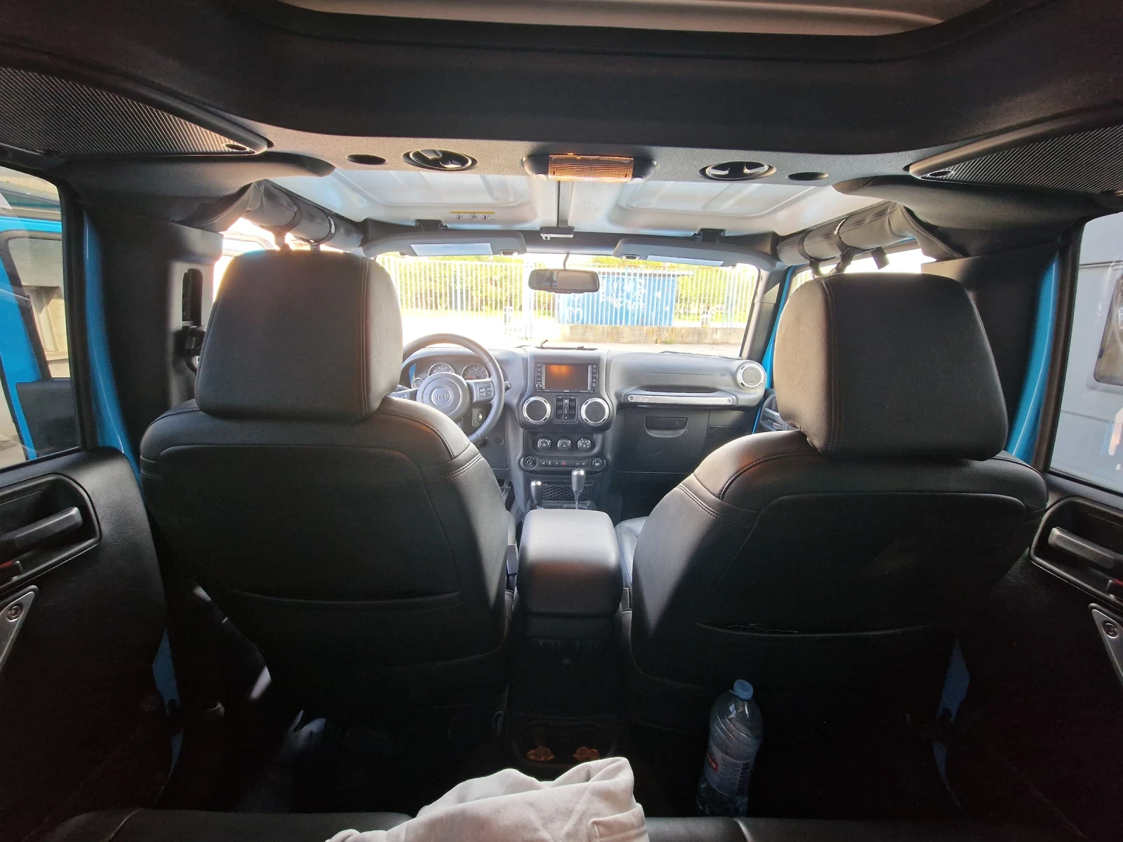 Jeep Wrangler Rubicon - изображение 9