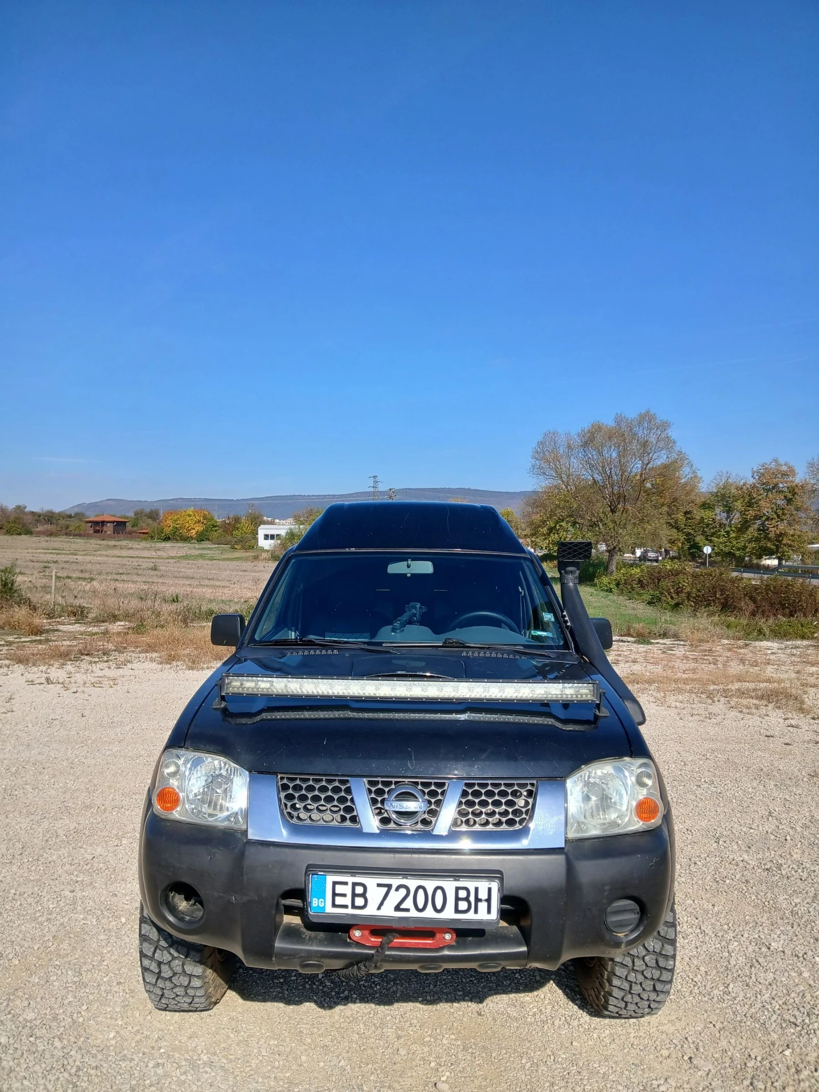 Nissan Navara 2.5 - изображение 3