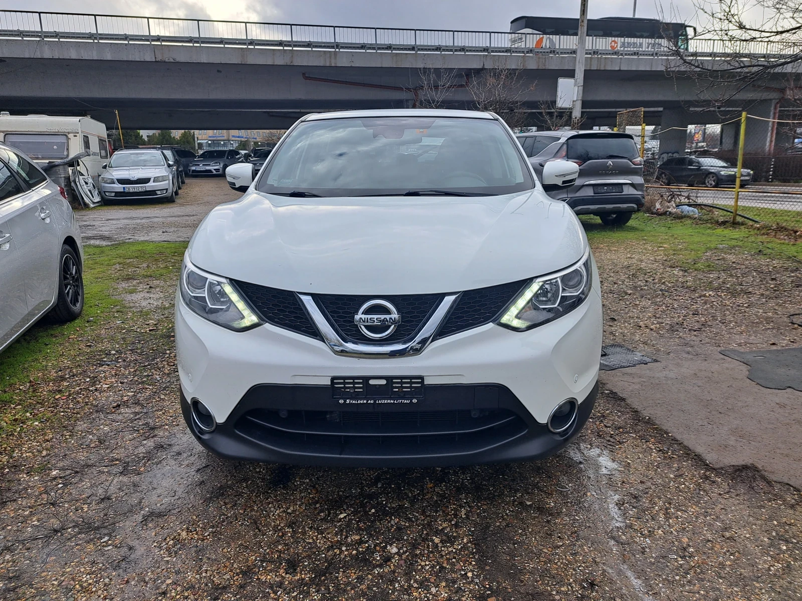 Nissan Qashqai 1.2 DIG-TN - 115 KS.navi kamera  - изображение 2