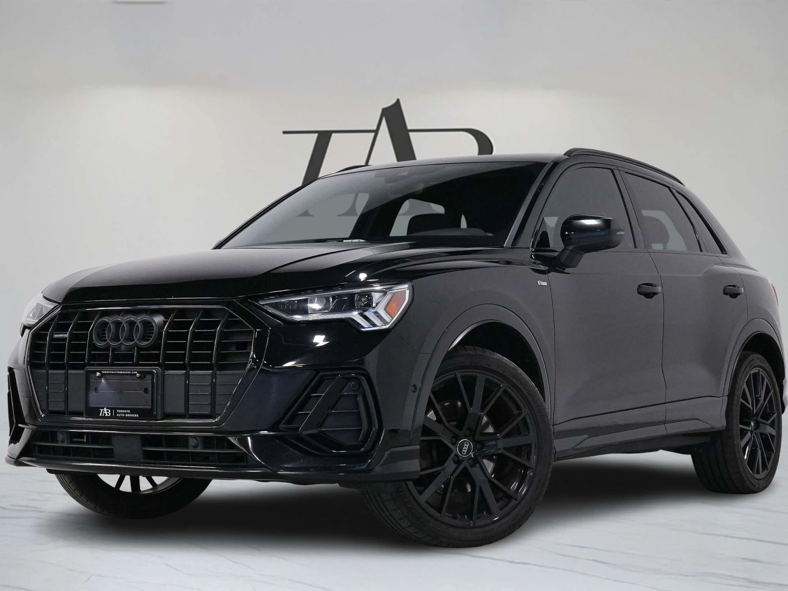 Audi Q3 Sportback TECHNIK | S-LINE | PANO| BLACK OPTICS | ЦЕНА ДО БГ, снимка 2 - Автомобили и джипове - 54857471