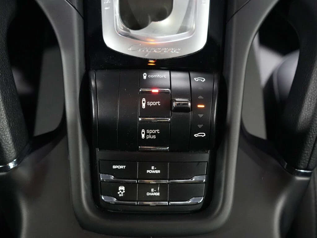 Porsche Cayenne S* PANO* BOSE* ОБДУХ* КАБЕЛ* ЧИСТО МИНАЛО* КРАЙНА , снимка 13 - Автомобили и джипове - 55544661