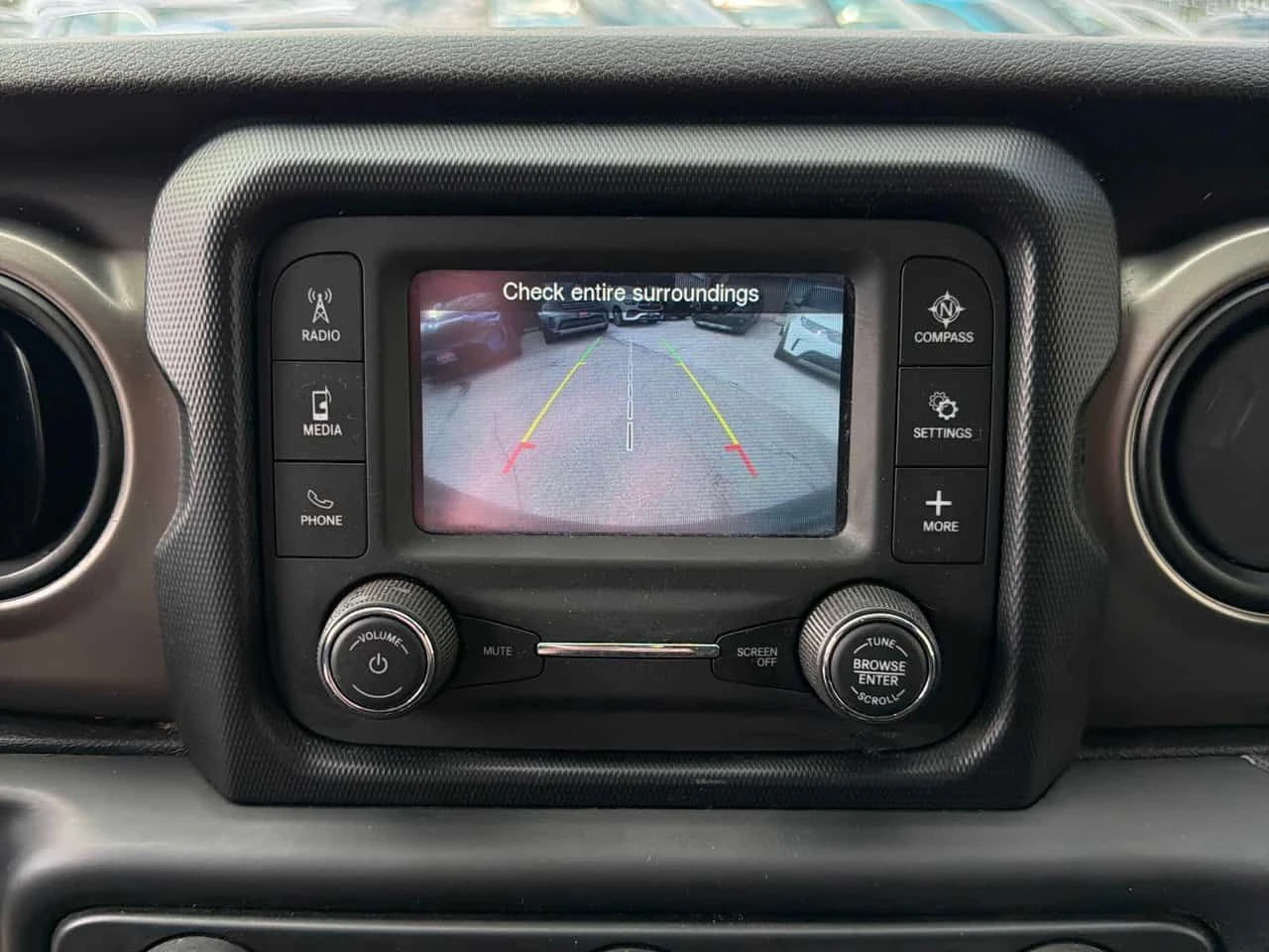 Jeep Wrangler * Sport * ���������� * ������ ���������������� | Mobile.bg � ����������� 10