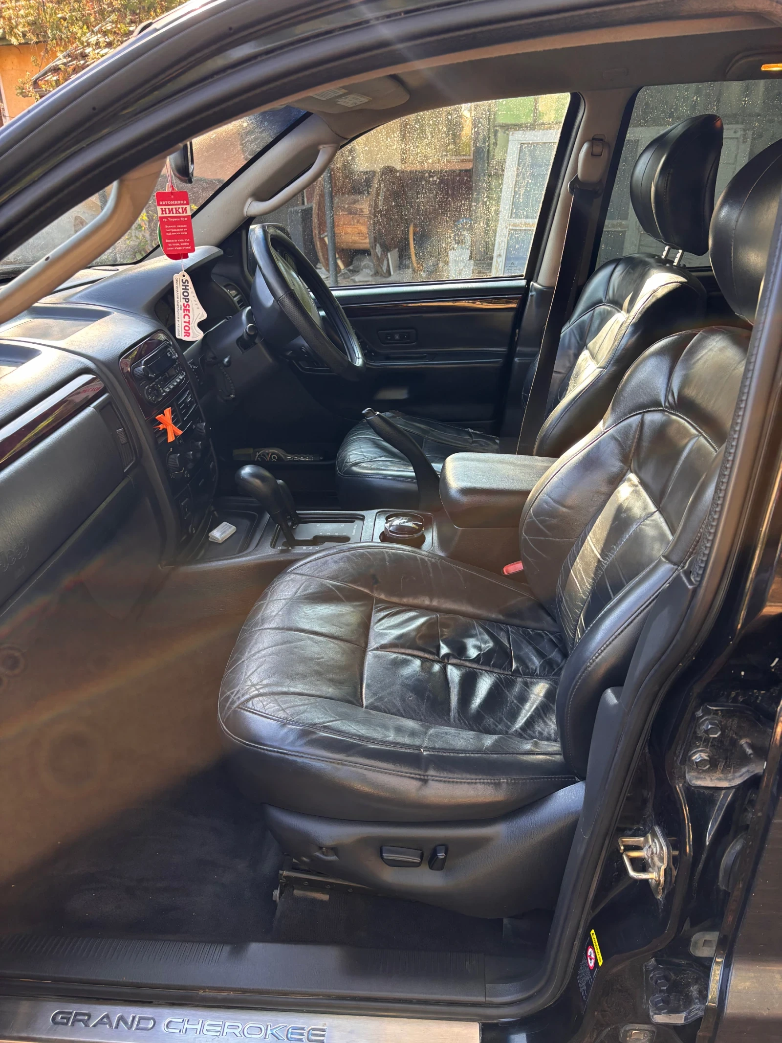 Jeep Grand cherokee, снимка 4 - Автомобили и джипове - 56073158