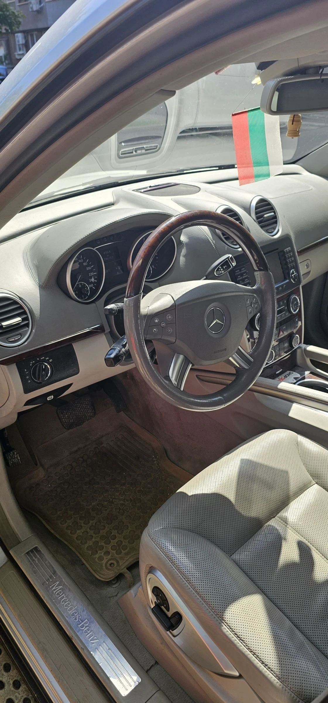Mercedes-Benz GL 420 CDI, снимка 6 - Автомобили и джипове - 56085166