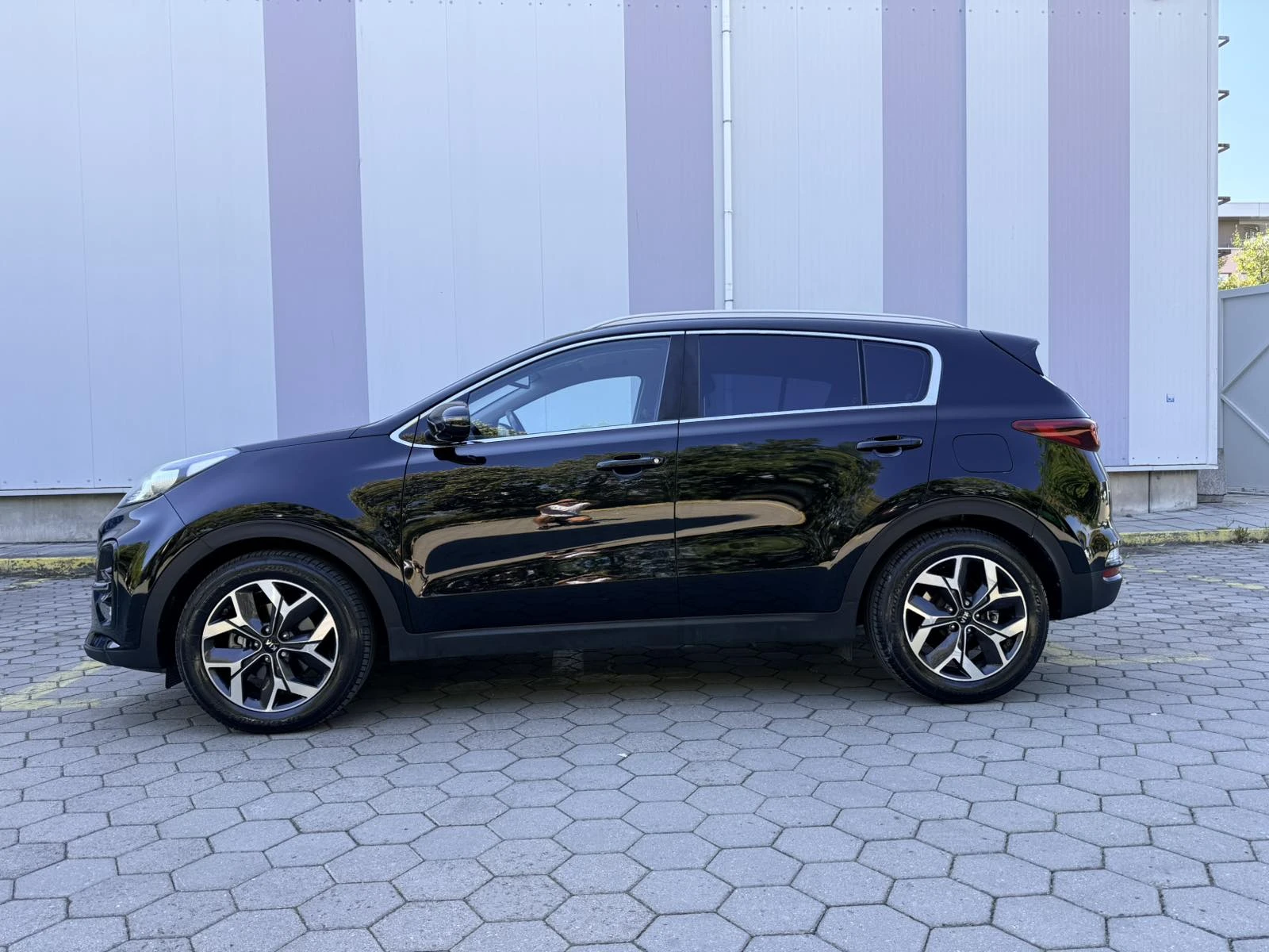 Kia Sportage 2.0 CRDI 185 к.с., снимка 3 - Автомобили и джипове - 56162038