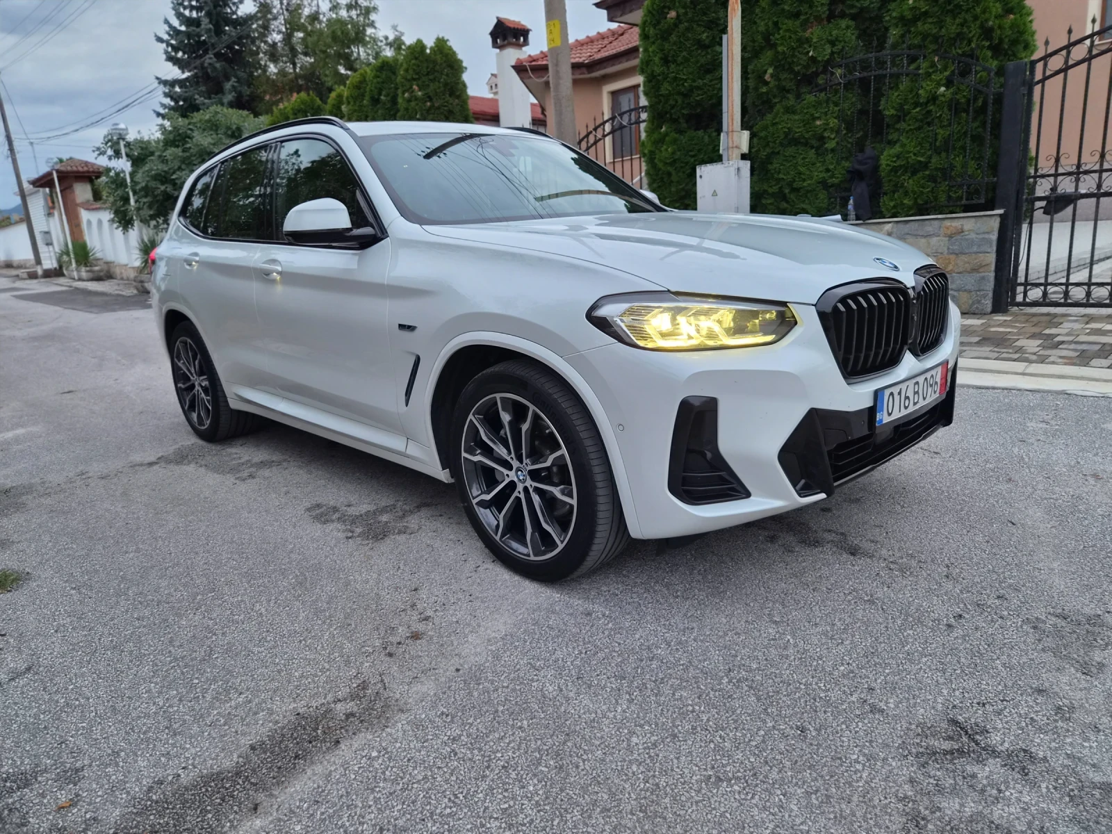 BMW X3 30E-///M/Xdrive/Plug In Hybrid/11.22, снимка 2 - Автомобили и джипове - 56229743