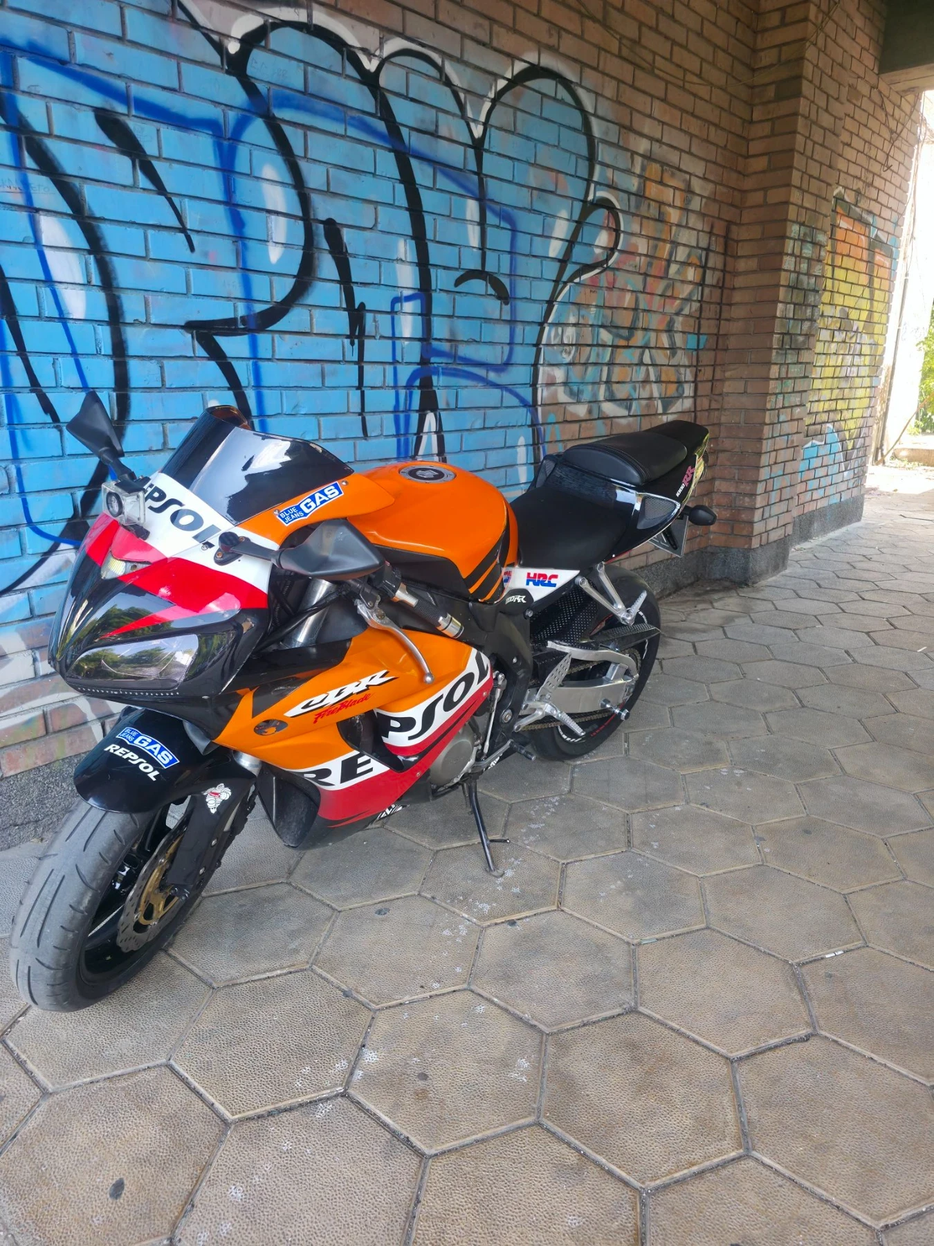Honda Cbr 1000RR Repsol, снимка 3 - Мотоциклети и мототехника - 55804545