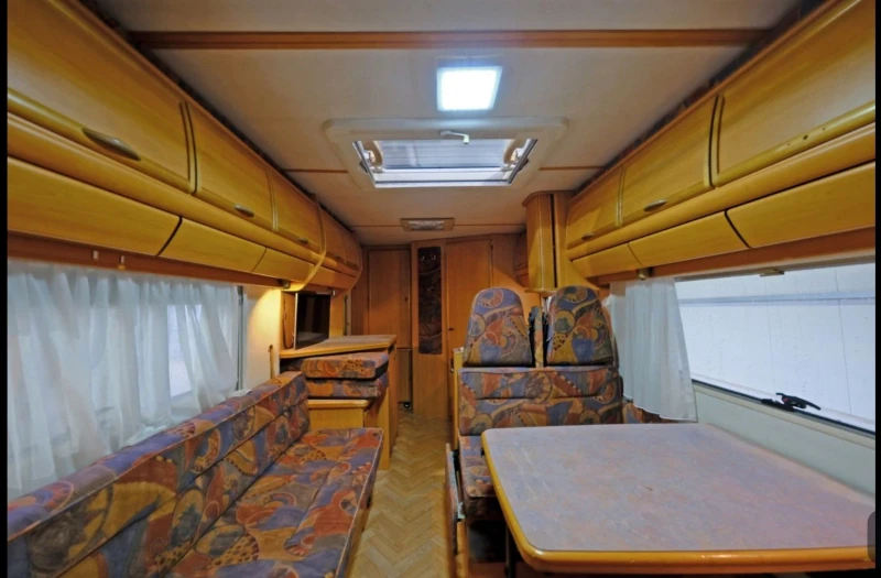 Кемпер LMC А6400, снимка 6 - Каравани и кемпери - 52865931