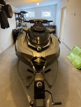 Джет Bombardier Sea Doo GTX 300 LIMITED