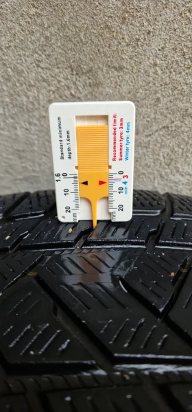 Гуми Зимни 285/45R20, снимка 10