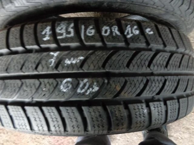 Гуми Зимни 195/60R16, снимка 2 - Гуми и джанти - 13137951