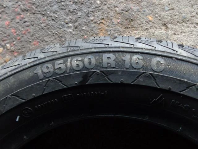 Гуми Зимни 195/60R16, снимка 9 - Гуми и джанти - 13137951