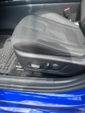 Hyundai Elantra SEL , снимка 16