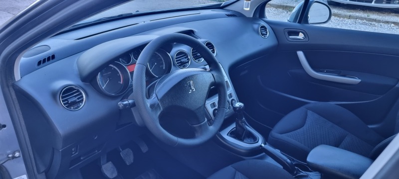 Peugeot 308 1.6 HDI ITALY, снимка 14 - Автомобили и джипове - 44632221