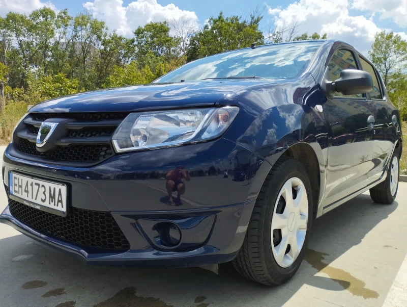 Dacia Sandero, снимка 2 - Автомобили и джипове - 46579556