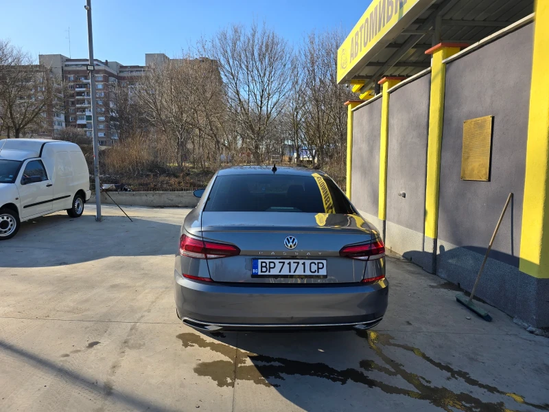 VW Passat, снимка 5 - Автомобили и джипове - 49378030