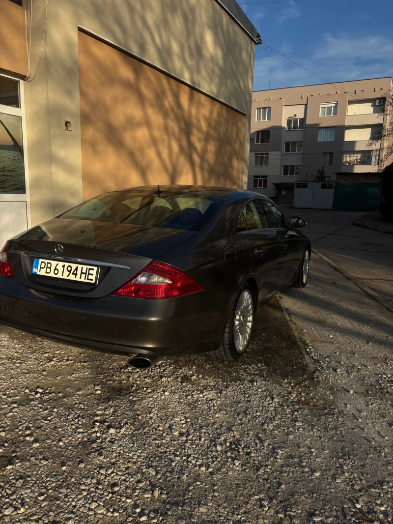 Mercedes-Benz CLS 320, снимка 8 - Автомобили и джипове - 52827760