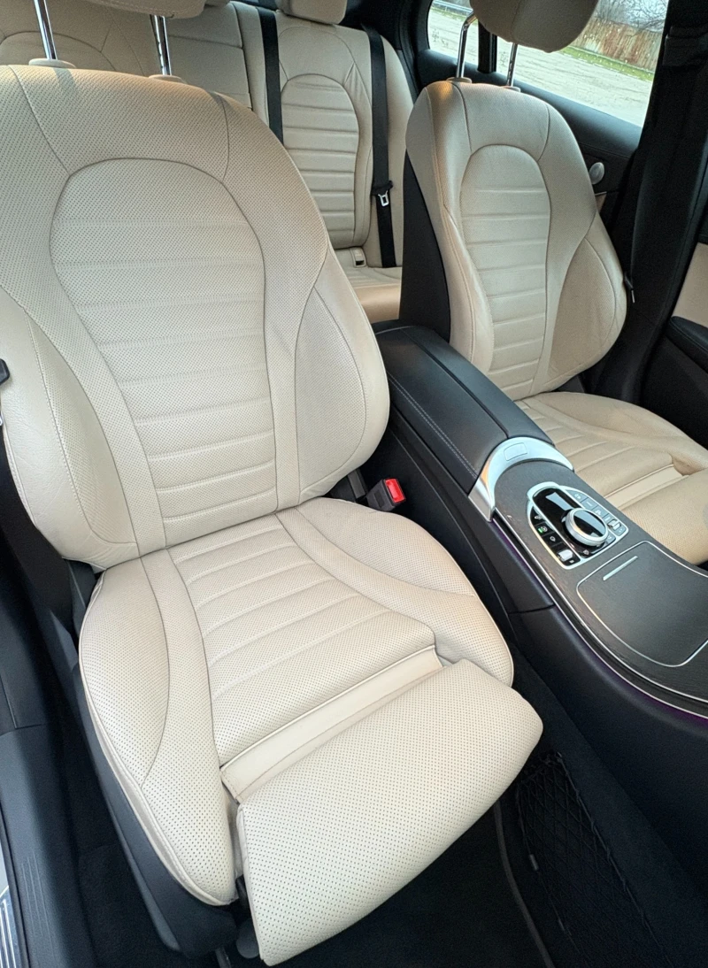 Mercedes-Benz C 43 AMG 4MATIC - 2020г., снимка 10 - Автомобили и джипове - 52887485